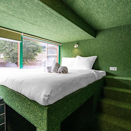 Hotel Not Hotel Rotterdam Extérieur photo