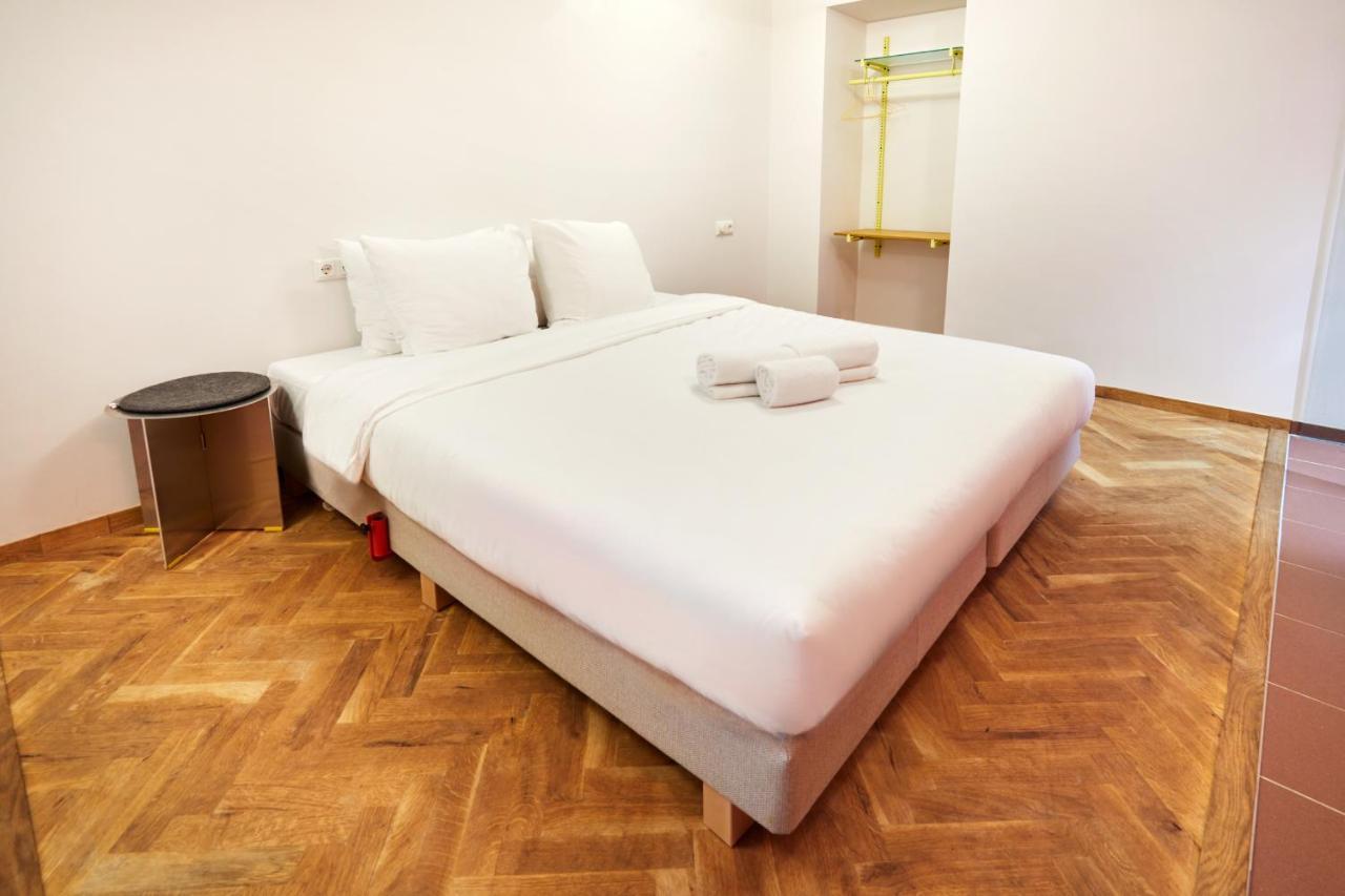 Hotel Not Hotel Rotterdam Extérieur photo