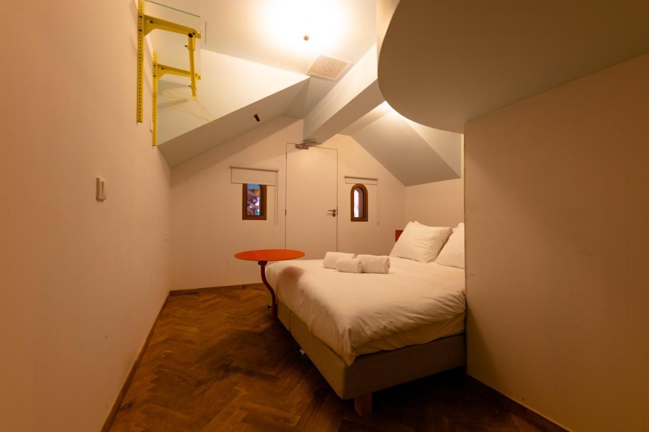 Hotel Not Hotel Rotterdam Extérieur photo